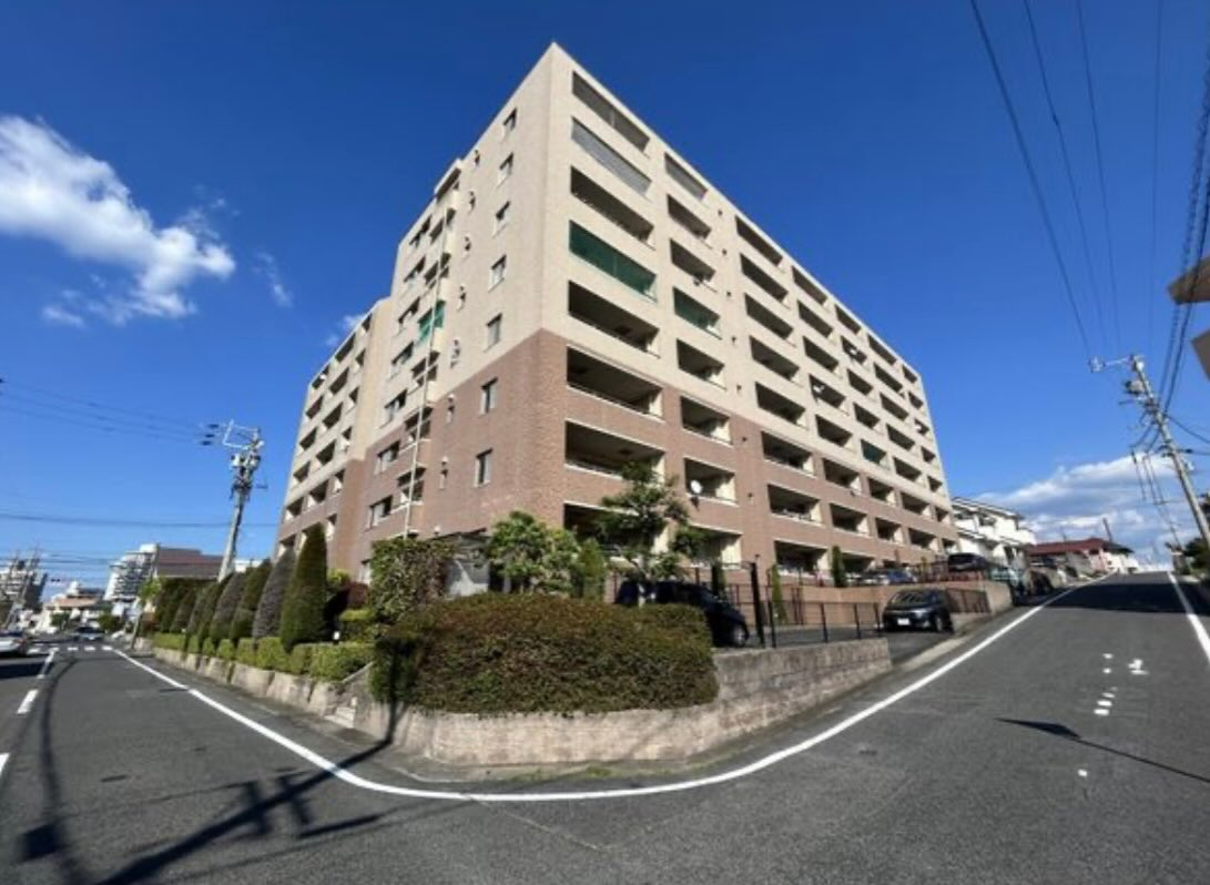 Real Estate Brokerage